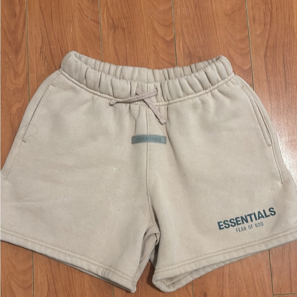 Fear of God ESSENTIALS Youth Medium Cream Athletic Lounge Shorts